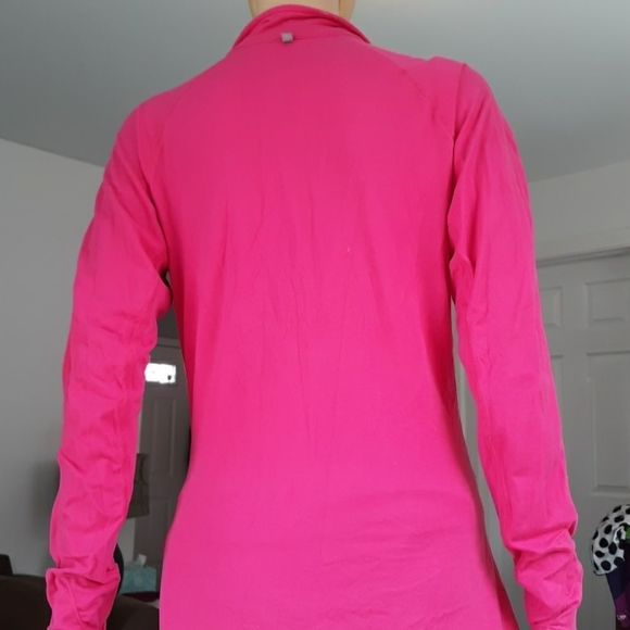 Nike Fit Dry Shirt Pullover Pink Size Medium - Picture 7 of 8